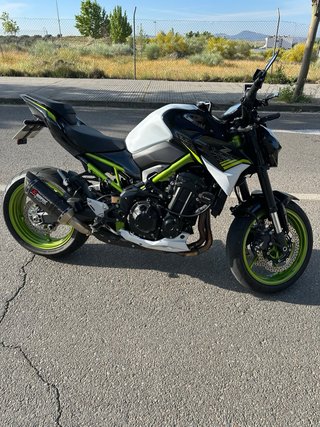 Kawasaki Z900 Performance