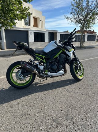 Kawasaki Z900 Performance