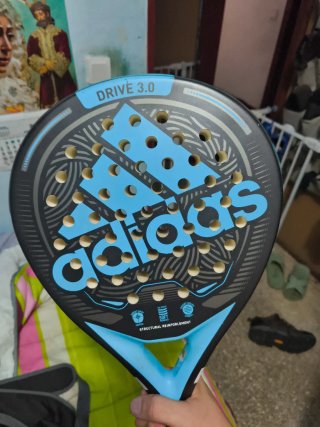 Pala Padel Adidas Drive 3.0 y Bolsa Head