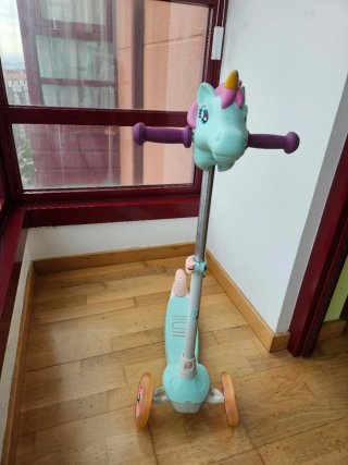 Patinete infantil unicornio Oxelo
