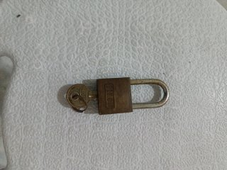 Candado Tyfon con llave
