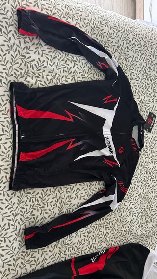 Conjunto Ciclismo X-Tiger Negro/Rojo talla M