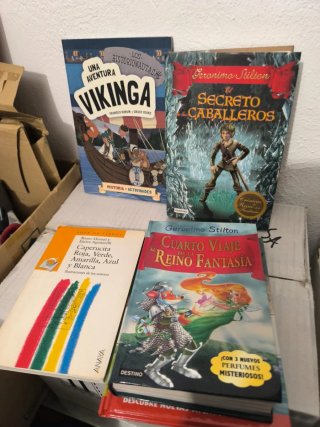 LOTE DE LIBROS INFANTILES + ENCICLOPEDIA
