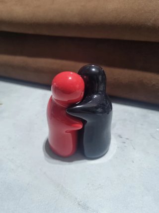 Set Sale e Pepe Ceramica Rosso Nero