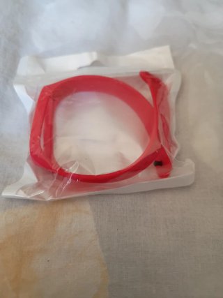 Funda protectora roja para AirPods nuevo