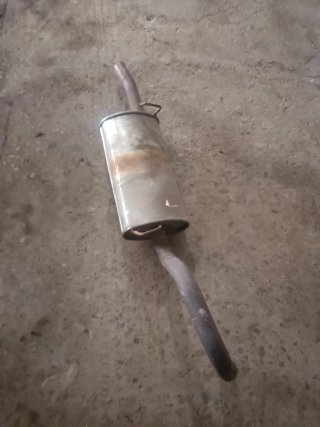 Escape Volvo 460 2000i Gasolina
