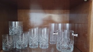 Juego de licor de cristal tallado