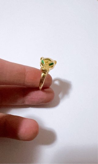 Anello in oro 18kt 750 a forma di testa di pantera