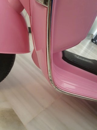 Vespa Eléctrica Niña 12V Rosa