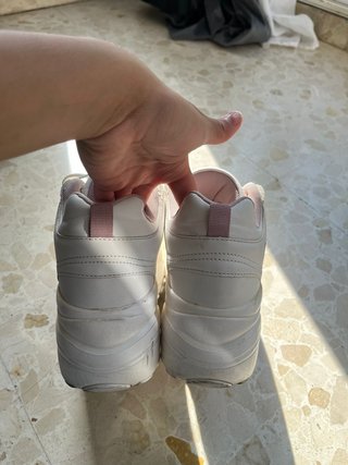 Zapatillas Plataforma Blancas con Diseño