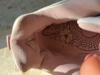 Zapatillas Plataforma Blancas con Diseño