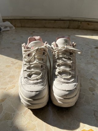 Zapatillas Plataforma Blancas con Diseño