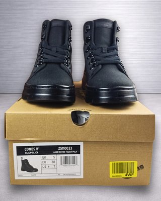 Dr. Martens Combs W Negras T.38 Mujer botas nuevas