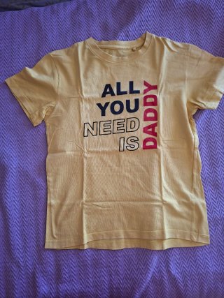 T-shirt bambino scritta All you need is Daddy