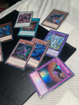 90 Carte Yu-Gi-Oh olografiche. Collezione Rarità V