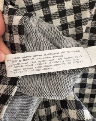 Vestido de tirantes con estampado de cuadros