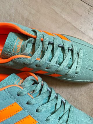 Adidas Gazelle Turquesa y Naranja Talla 40