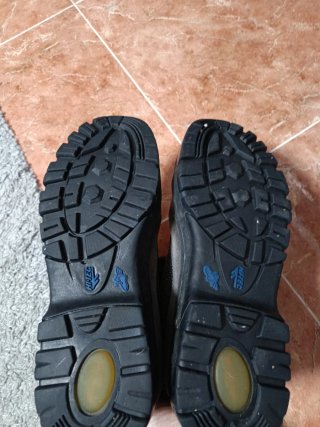 Botas de montaña Hi-Tec Waterproof