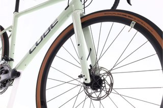 Bicicleta Cube Nuroad t.56 Reacondicionada