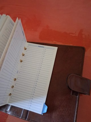 Agenda portadocumenti vera pelle