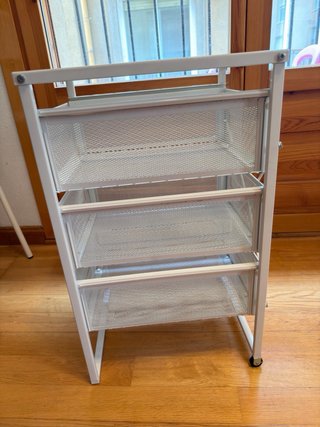 Mesa auxiliar metálica Ikea blanca