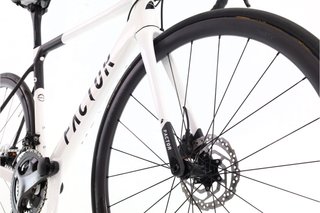 Bicicleta Factor O2 t.52 Reacondicionada