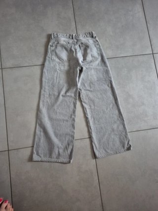 Pantalones anchos Bershka grises