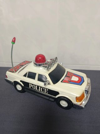 Coche Policía Benz 280 Bizak