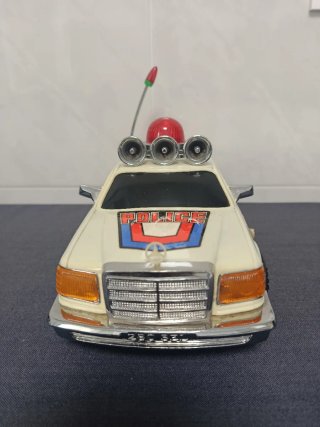 Coche Policía Benz 280 Bizak