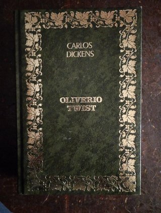 Oliver Twist - Charles Dickens