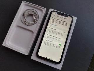 iPhone 11 64GB Nero/Bianco