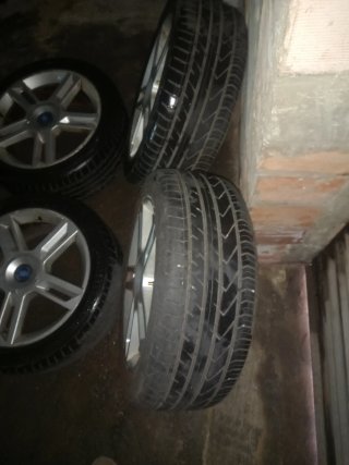 Ruedas 225/45 r17 con llantas de aleacion