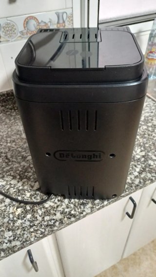 Cafetera DeLonghi Magnifica Evo