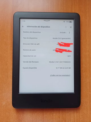 E-reader Kindle 10 nero con accessori