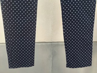 Pantalón Talla M.  Medidas en descripción