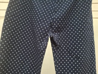 Pantalón Talla M.  Medidas en descripción