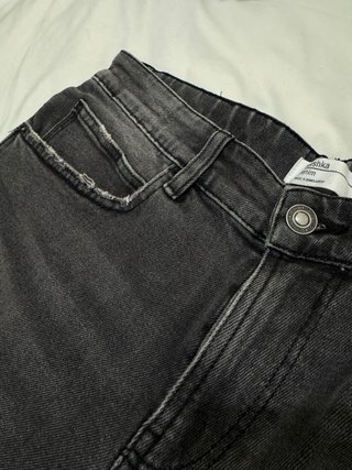 Pantalón corto vaquero gris Bershka