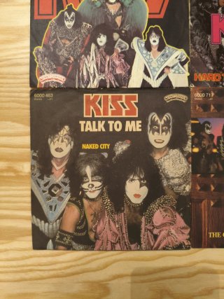 LOTE 4 SINGLES KISS 7" VINILO EXCELENTE ESTADO