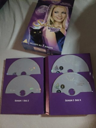 Sabrina, cosas de brujas: Serie Completa DVD
