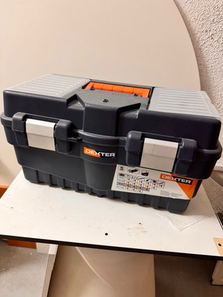 Caja de herramientas Dexter