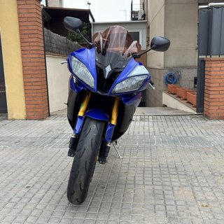 Yamaha R6 R6R del 2008.