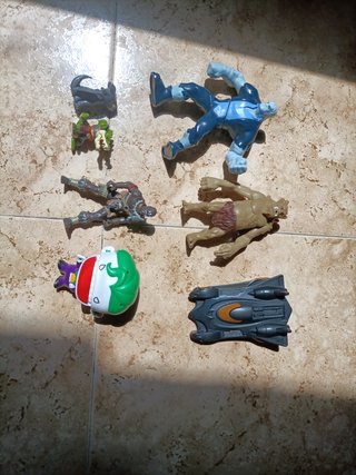 Lote 7 figuras promocionales sobre todo Mc Donalds