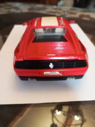 1:18 FERRARI 348 TB