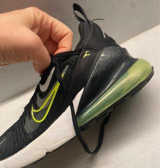 Nike Air 270 Nero e Verde.