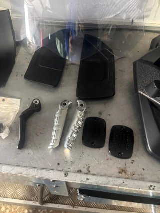 Accesorios Tmax 560