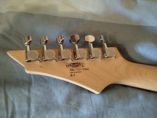 Guitarra Cort X-1