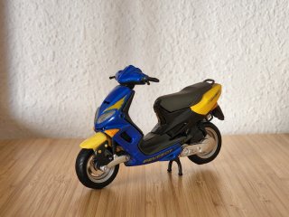 Moto a escala Honda CBR 600