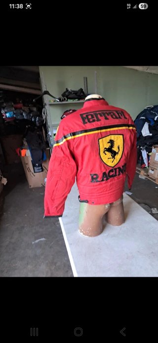 Chaqueta Ferrari Racing Talla M