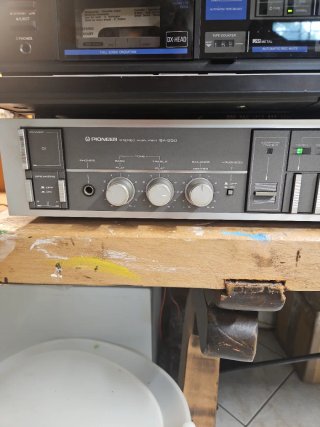Amplificatore Pioneer SA 550