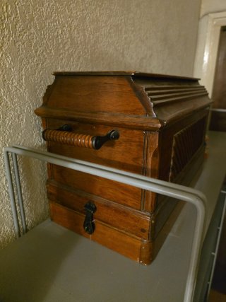 Máquina de coser Singer antigua